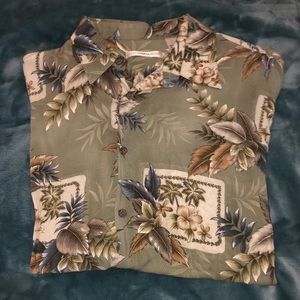 Moda Hawaiian Shirt